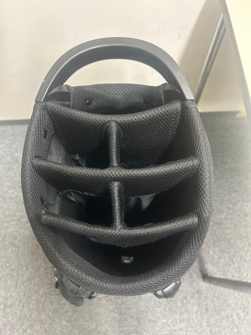 トラビスマシュー　Travis Mathew キャディーバック