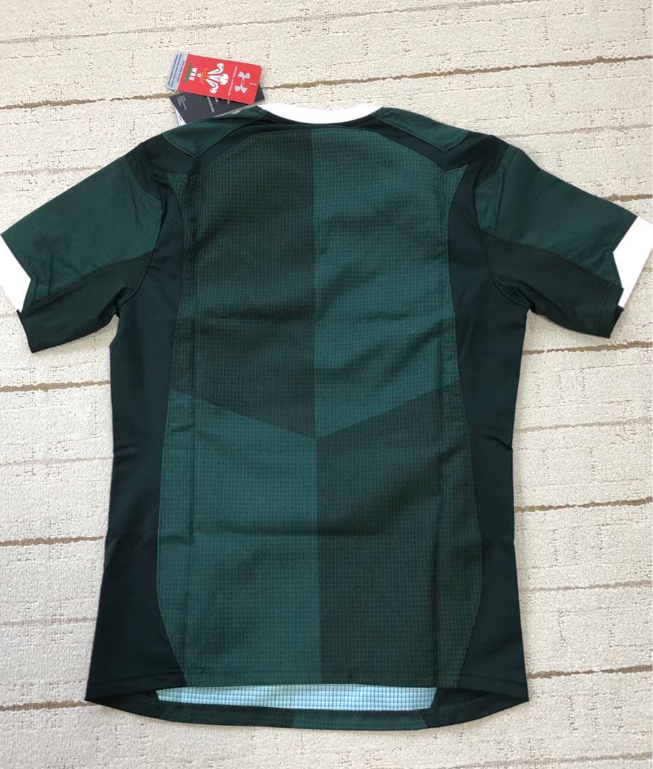 【新品•サイン入り】ラグビーウェールズ代表　オーセンティックジャージ(海外L)