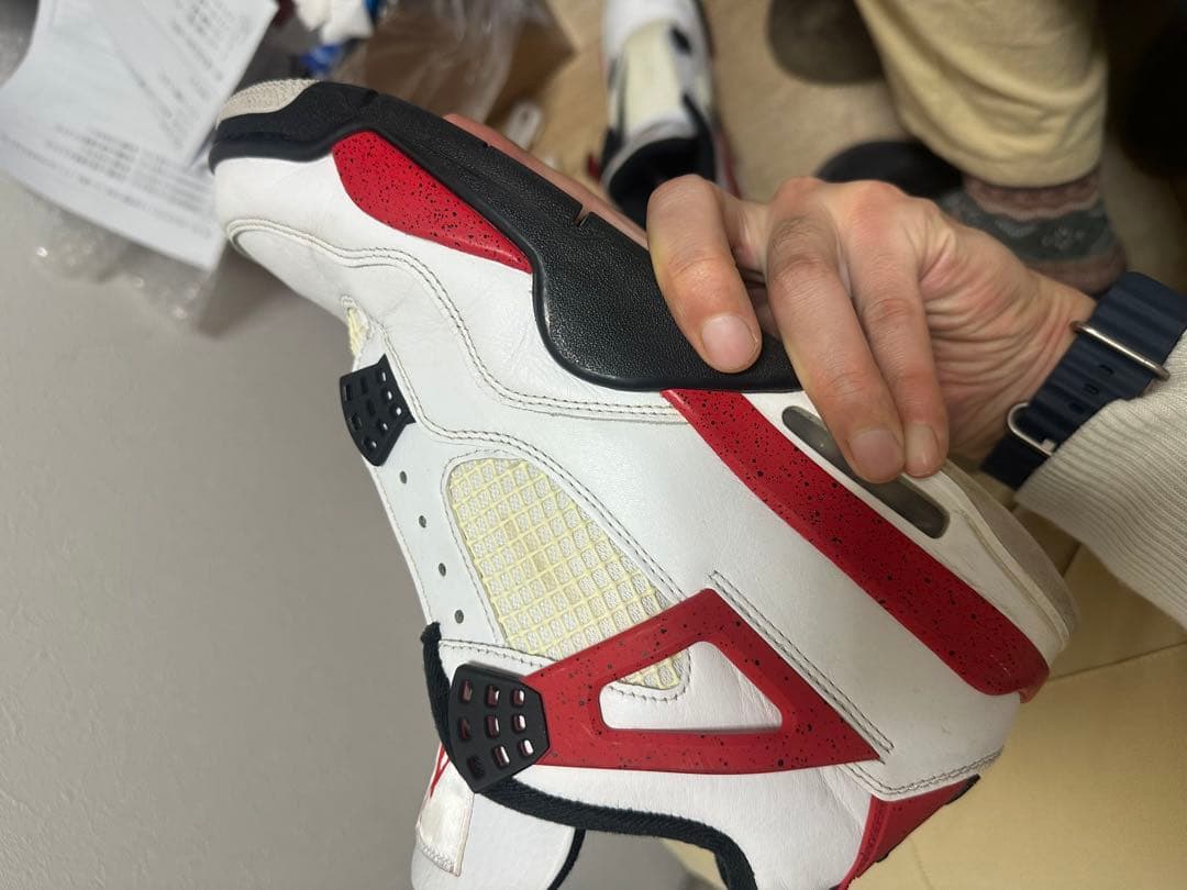 Air Jordan 4 ホワイト/レッド/ブラック