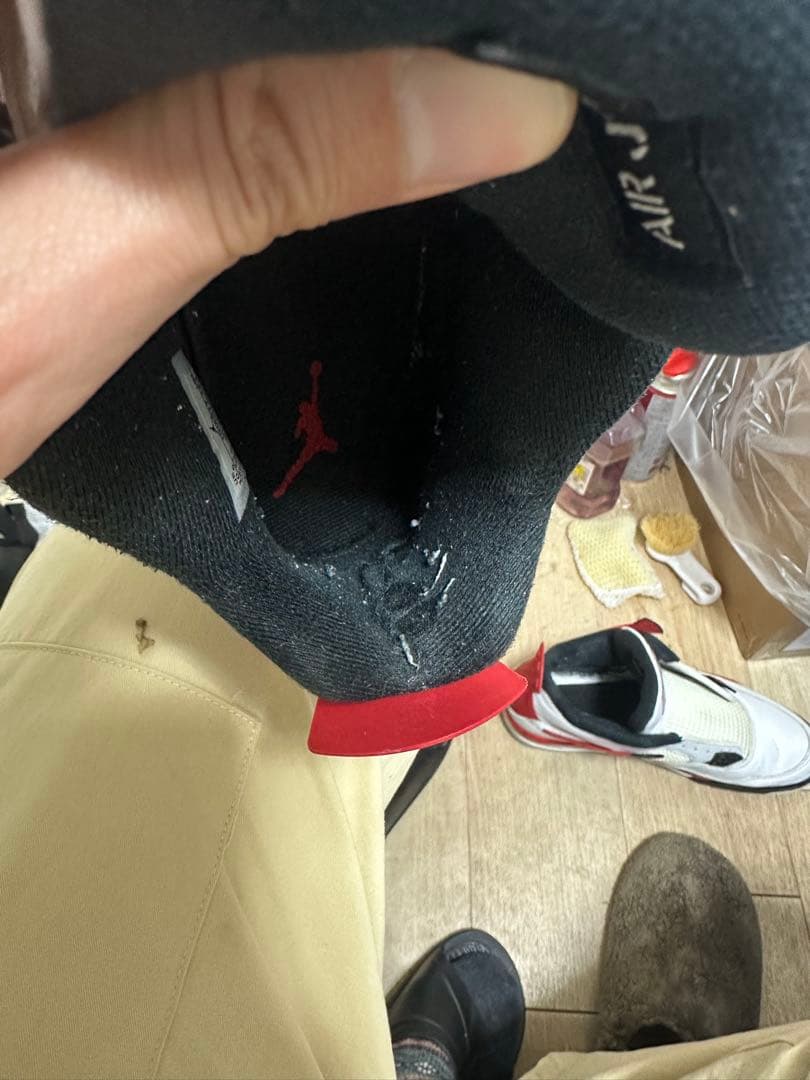 Air Jordan 4 ホワイト/レッド/ブラック