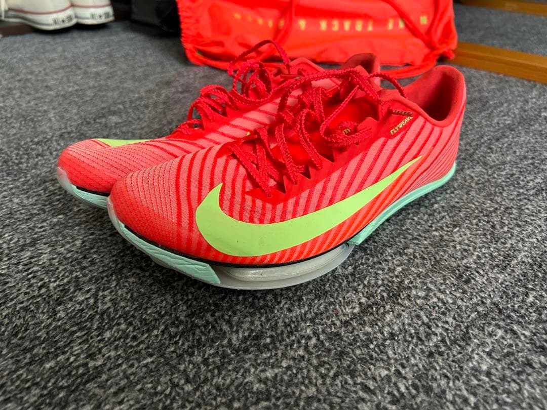 パンク無し美品！ Nike Air Zoom Maxfly2