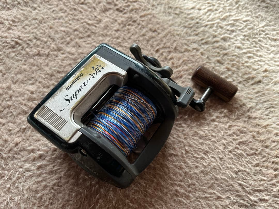 Shimano シマノ SUPER 小船3000 PEライン付き　青物 タコ 等