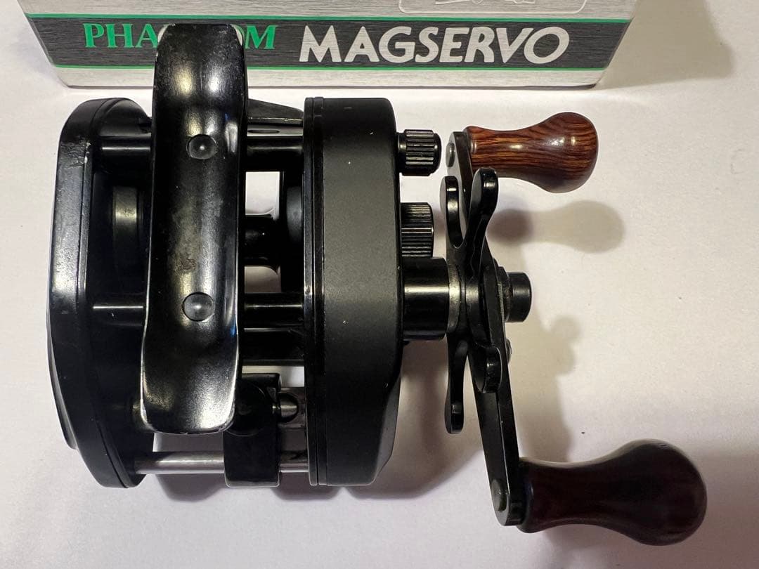 Daiwa MAGSERVO SS-10 ベイトリール