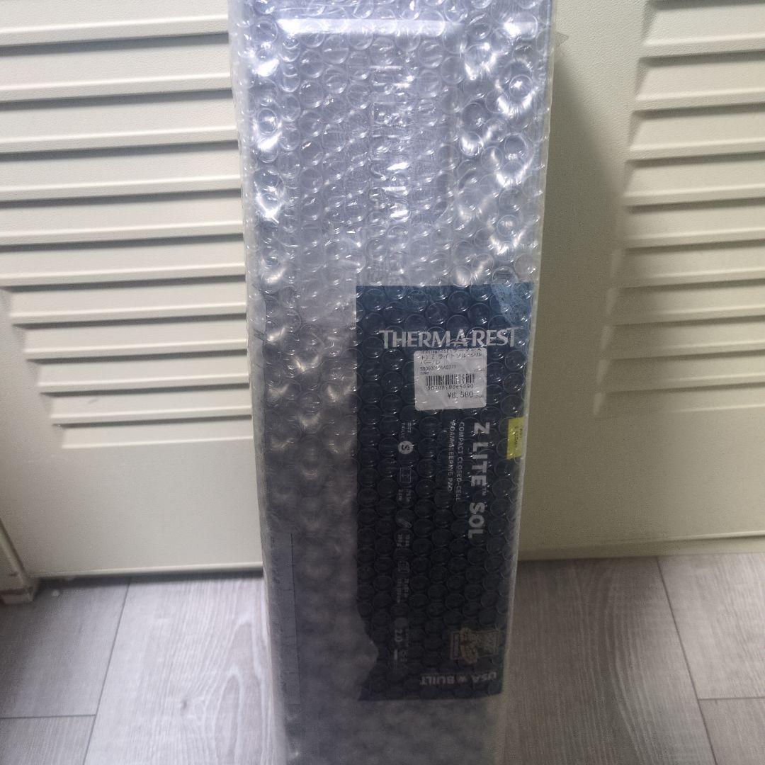 THERMAREST Zライトソル レモンイエロー 新品　スリーピングマット