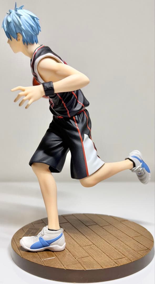 コミック・アニメ Kuroko Tetsuya Black Uniform Figur