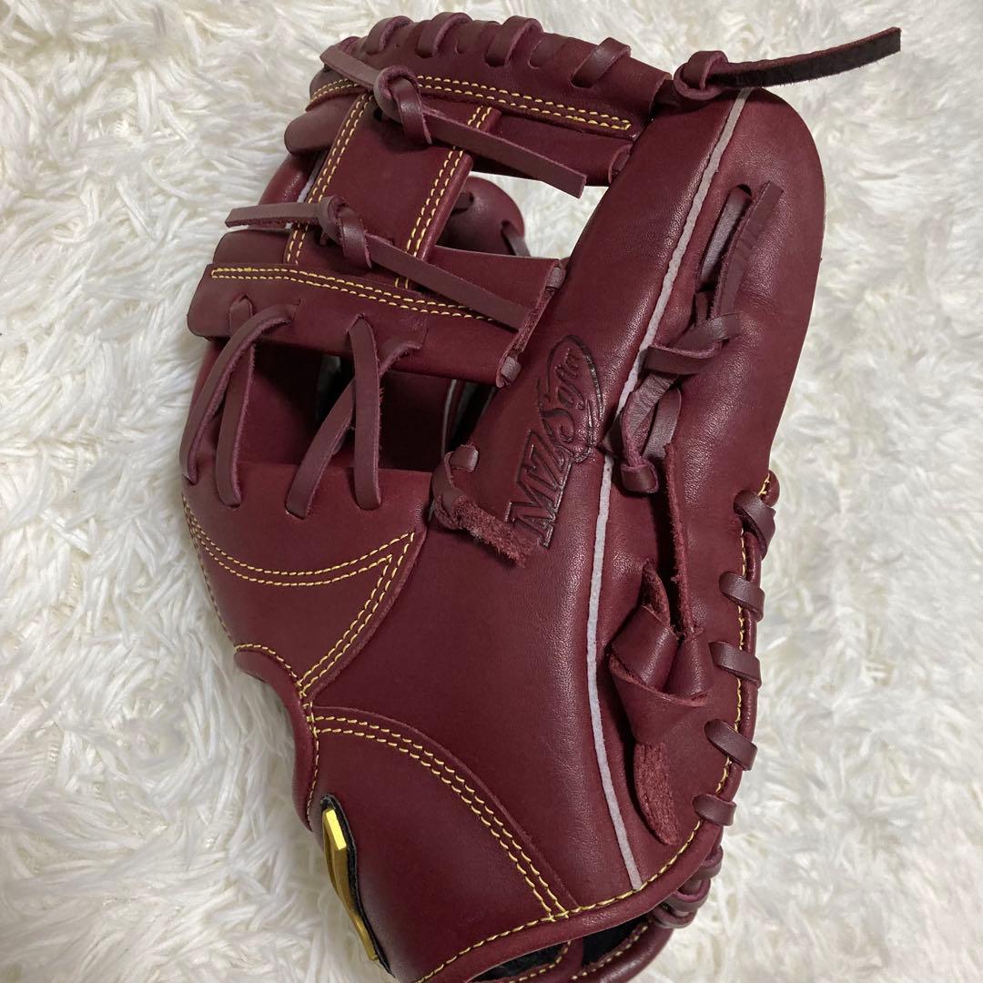 美品Mizuno MZsofter 軟式用　内野手向け