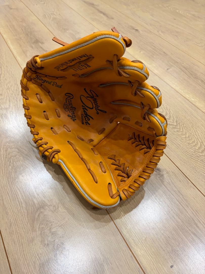 Rawlings一般オーダー投手グローブ！廃盤品！ほぼ新品！
