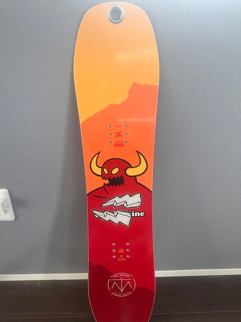 SALOMON スノボ　板　90