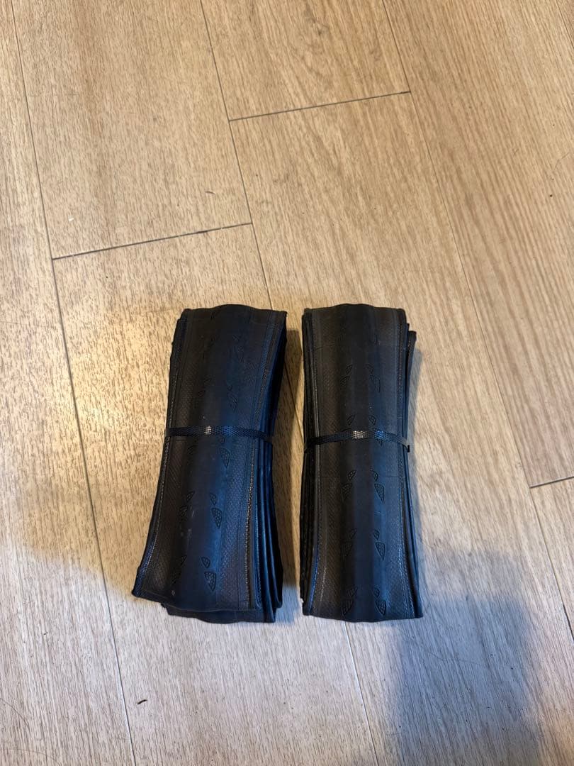 Continental Gatorskin 700x25C タイヤ 2本セット