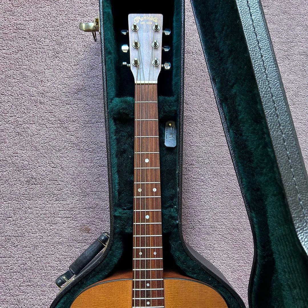Martin DM アコースティックギター ハードケース付き【ジャンク】