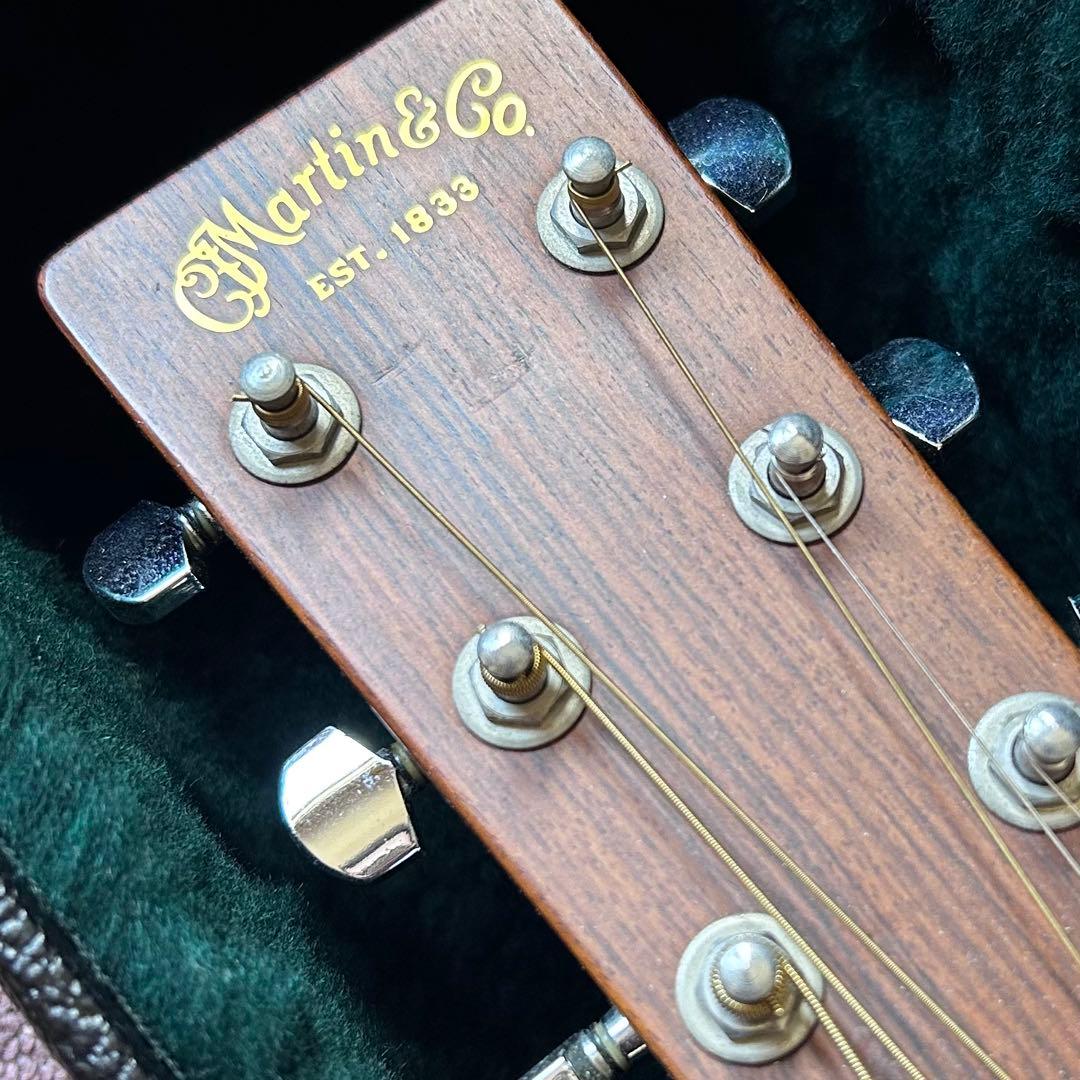 Martin DM アコースティックギター ハードケース付き【ジャンク】