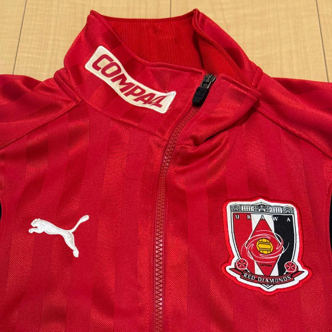 浦和レッズ PUMA トラック ジャケット S-Mサイズ 赤 ジャージ プーマ