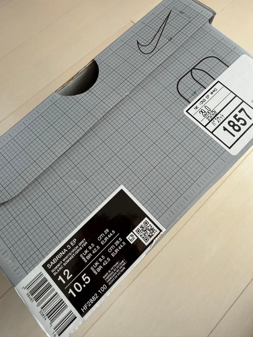NIKE サブリナ3 29cm