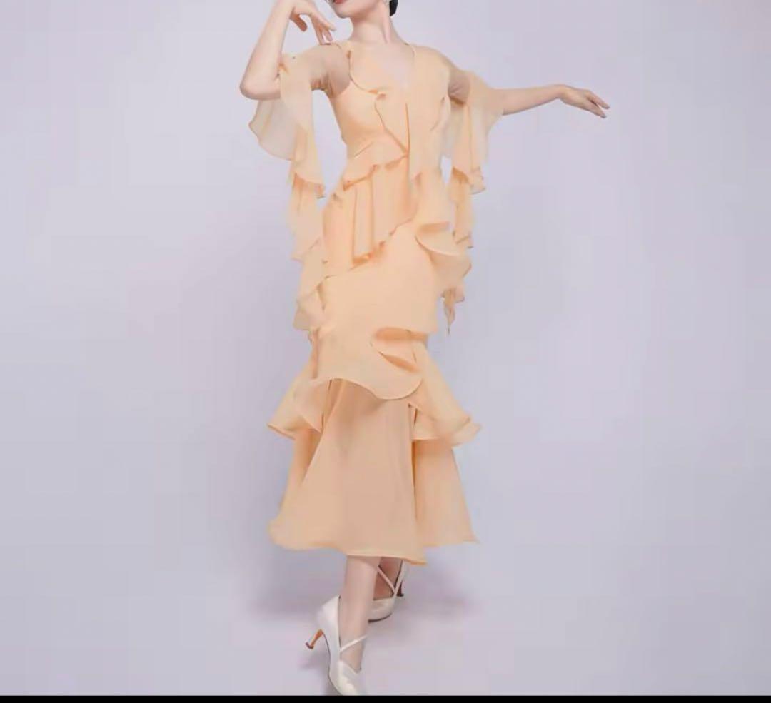 【特価】❤️未使用　社交パーティー用ドレス　XL. クルーズ　フォーマルにも