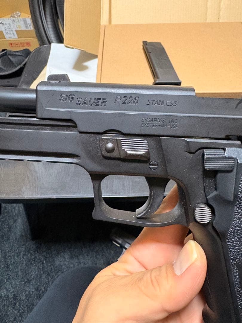 P226 東京マルイ　ガスブローバック　シグザウエル　SIG オマケ付き