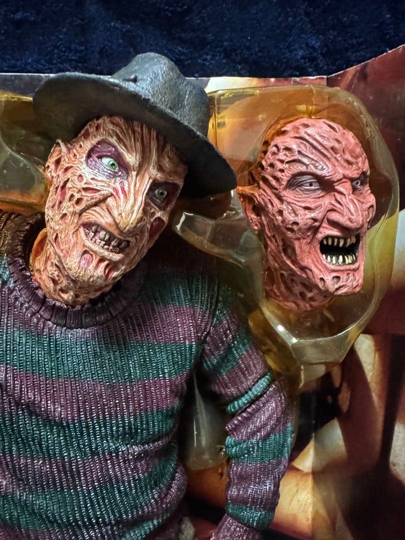 エルム街の悪夢 フレディ NECA 18インチ/サウンド付 未使用 フィギュア