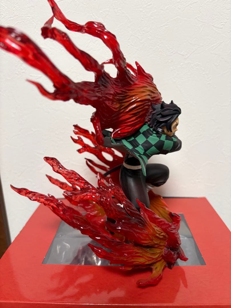 鬼滅の刃 フィギュア 竈門炭治郎 フィギュアーツ ヒノカミ神楽