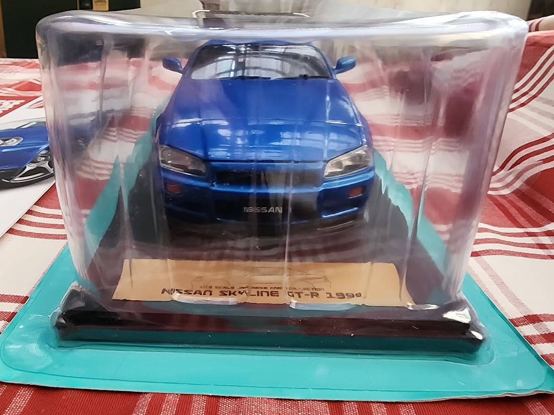 Hachette Skyline GT-R R34 1/18 ミニカー