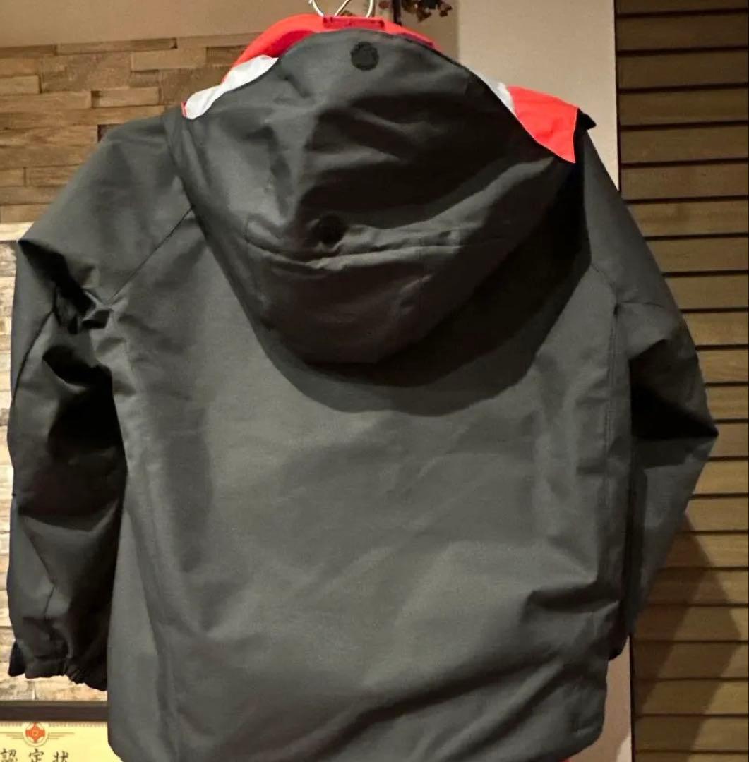 ★美品★DESCENT (デサント)MoveSport スキーウェア上下セット