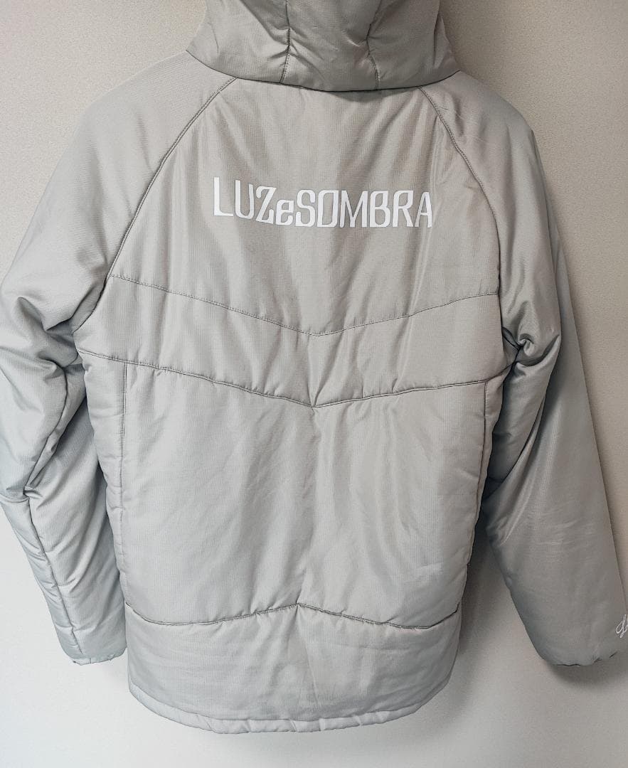 Luz e Sombra フード付きハーフコート XL ライトグレー