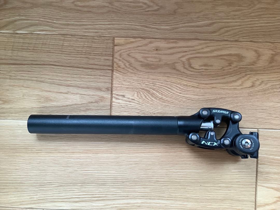 エスアールサンツアー サスペンションシートポスト φ31.6×350mm+おまけ