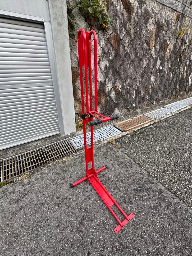 【処分価格】CYCLELOCKER サイクルロッカー 自転車スタンド 縦置き
