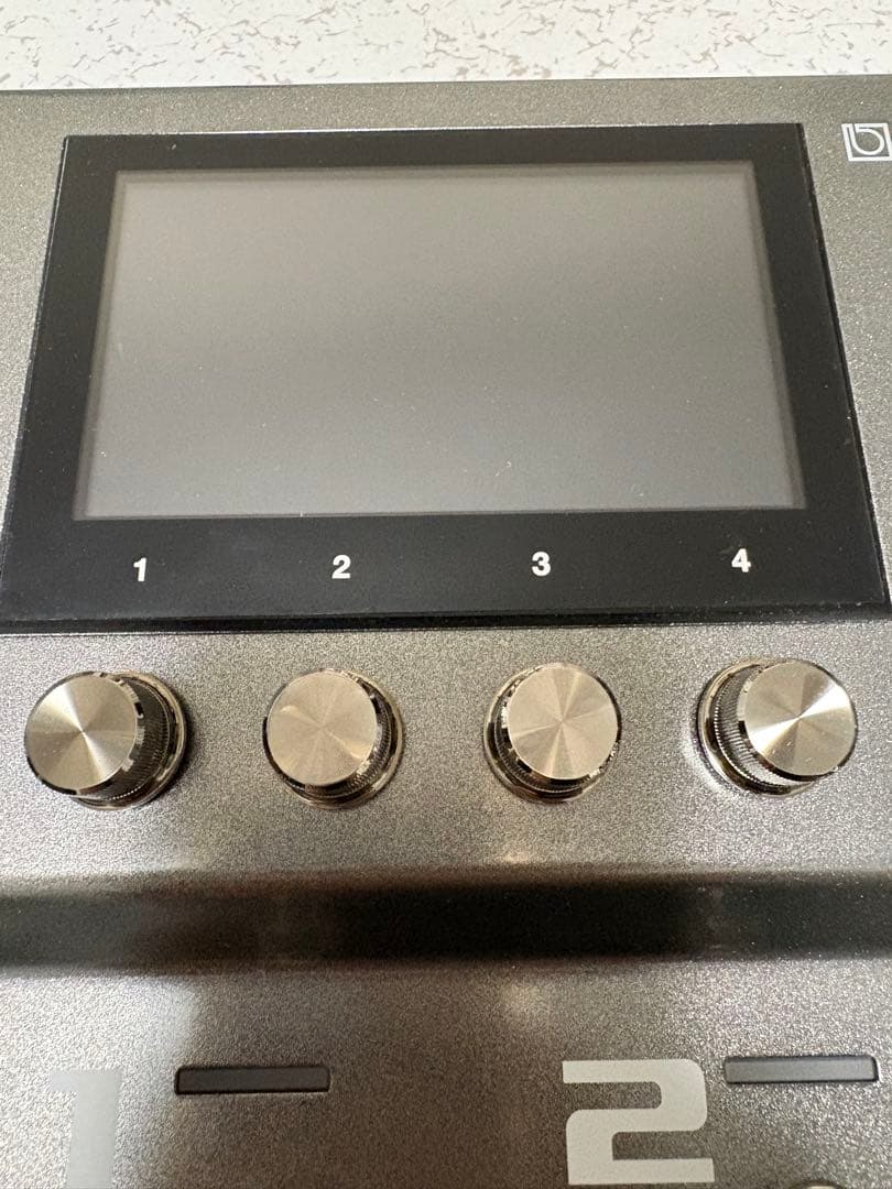 【値下げしました】BOSS GX-100 純正アダプター、ケース付き
