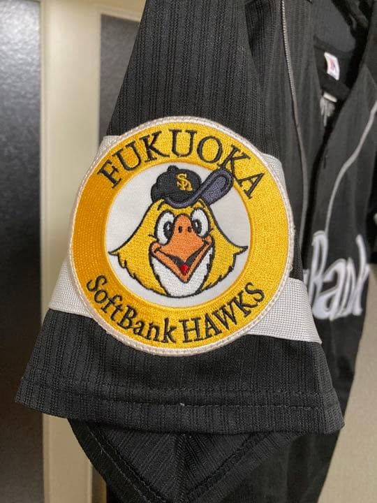 元ソフトバンク松田選手　ユニフォーム