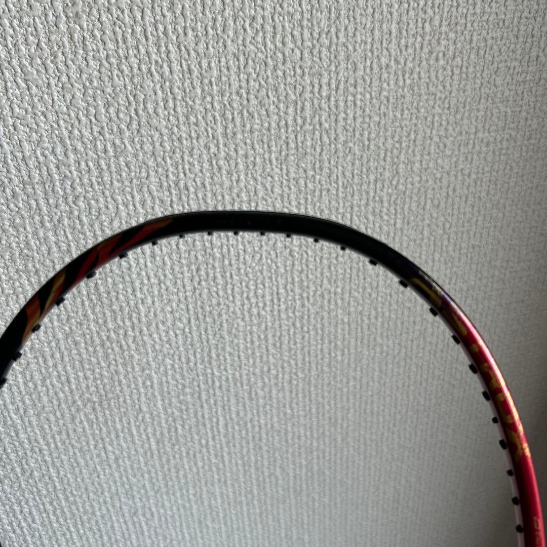 早い者勝ちになります　 バドミントンラケット　アストロクス99プロ