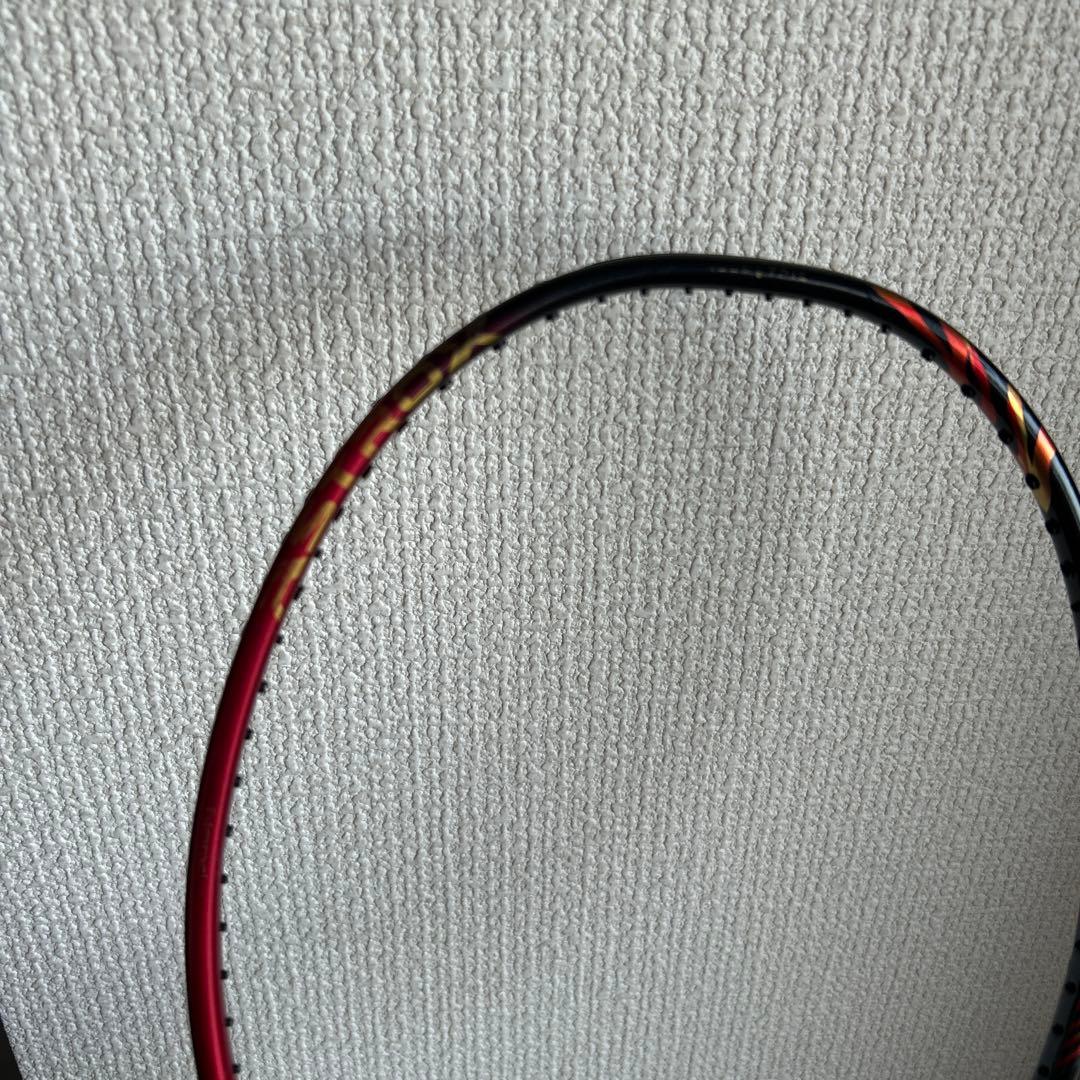 早い者勝ちになります　 バドミントンラケット　アストロクス99プロ