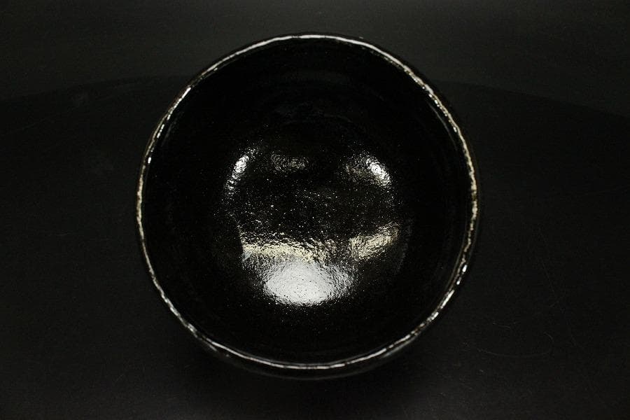 茶道具 昭楽造 唐松絵黒茶碗 共箱 未使用(ZE947)