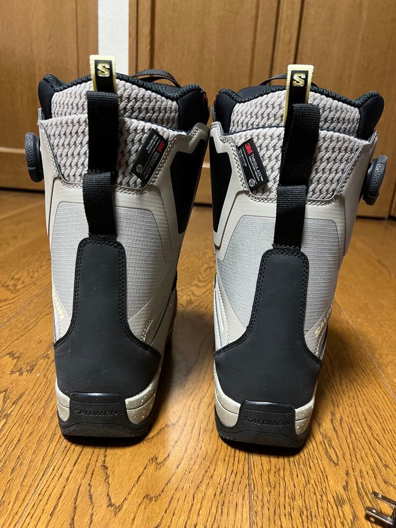ほぼ新品 SALOMON VISTA ダブルボア スノーボードブーツ 23cm