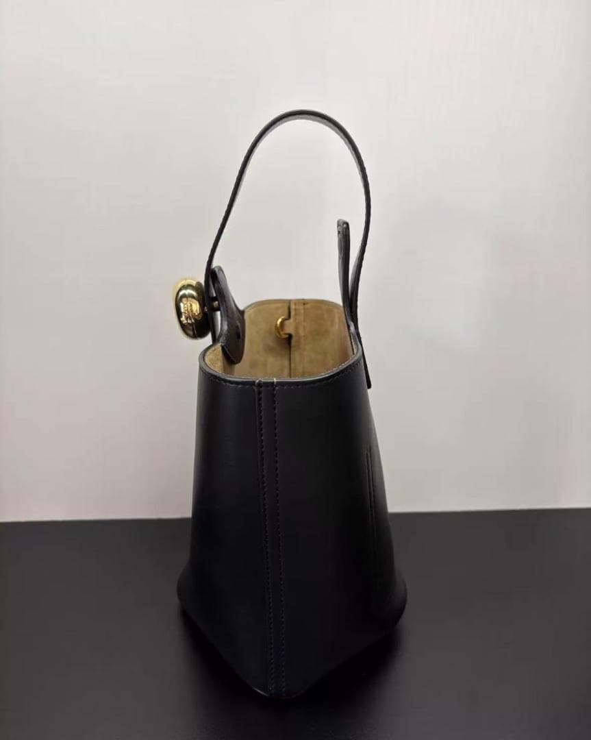 LOEWE ブラック レザー ハンドバッグ~~~