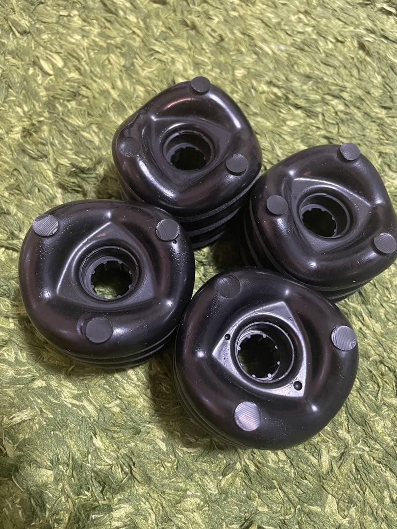 ［ラス1］［新品 ］シャークウィール 72mm 78a ブラック