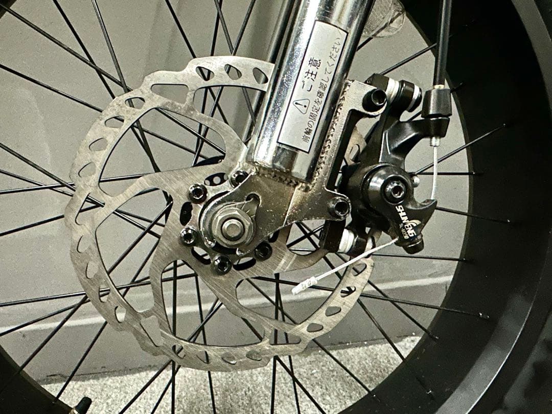 新品未使用【極太タイヤ×7段変速】ストリート映え！ファットタイヤバイク BMX