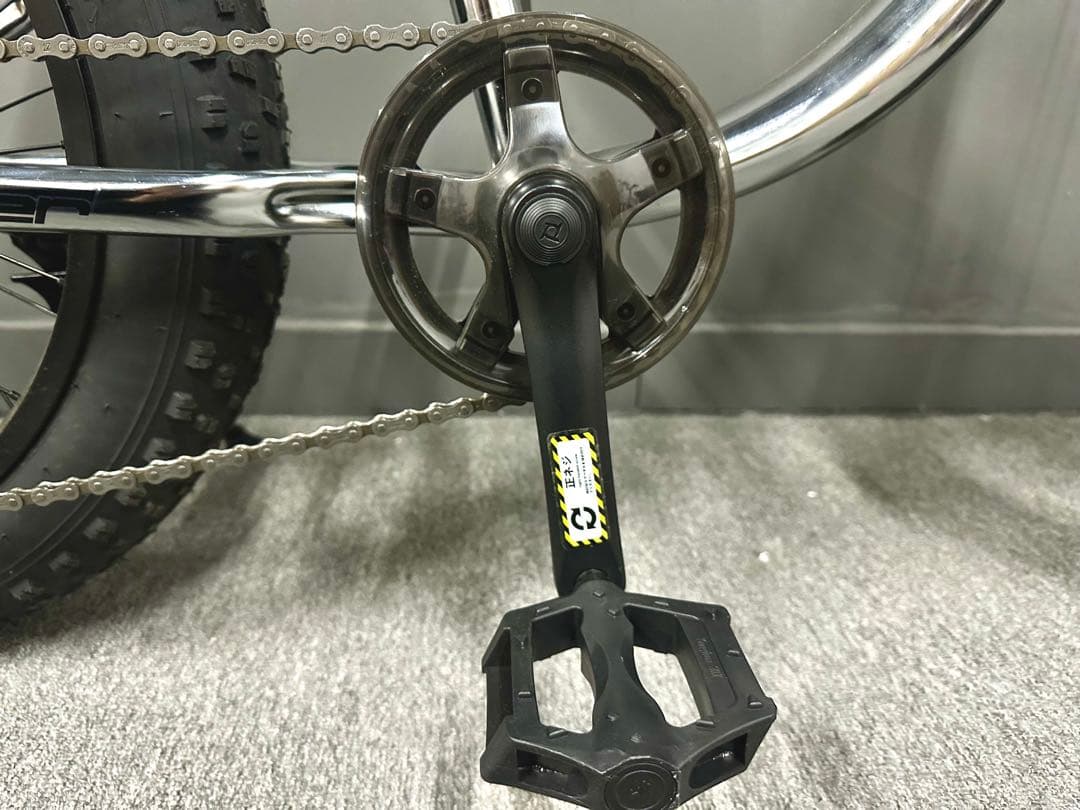新品未使用【極太タイヤ×7段変速】ストリート映え！ファットタイヤバイク BMX