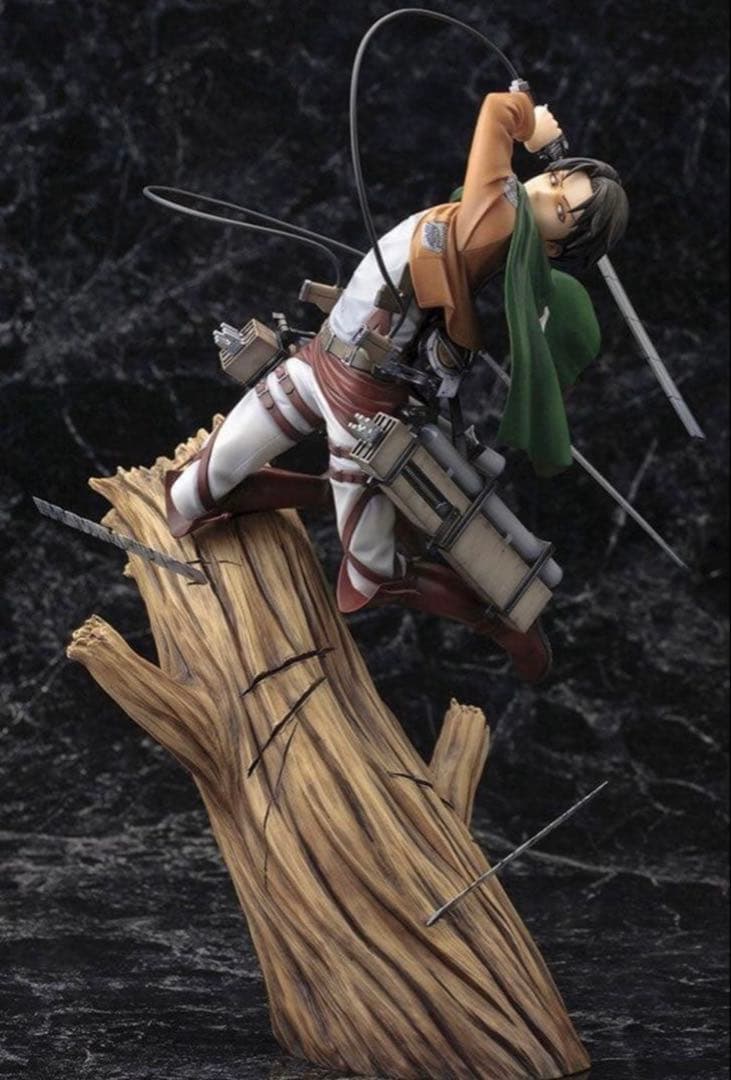 進撃の巨人 リヴァイ 1/8スケール フィギュア リヴァイ兵長
