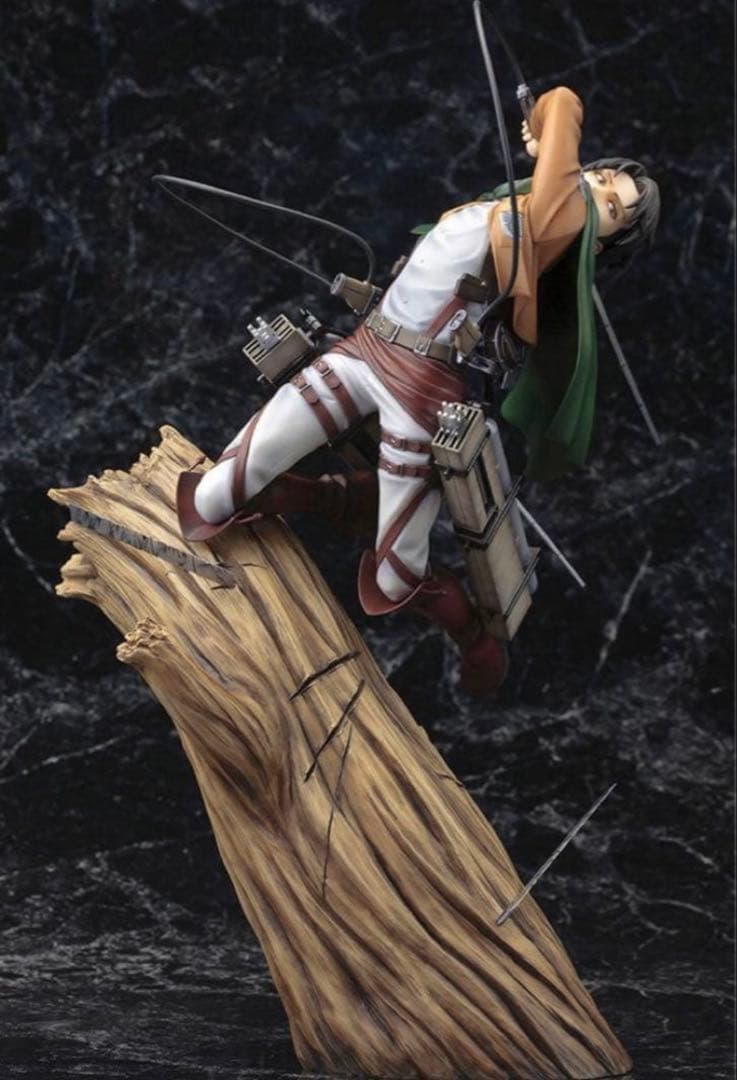 進撃の巨人 リヴァイ 1/8スケール フィギュア リヴァイ兵長