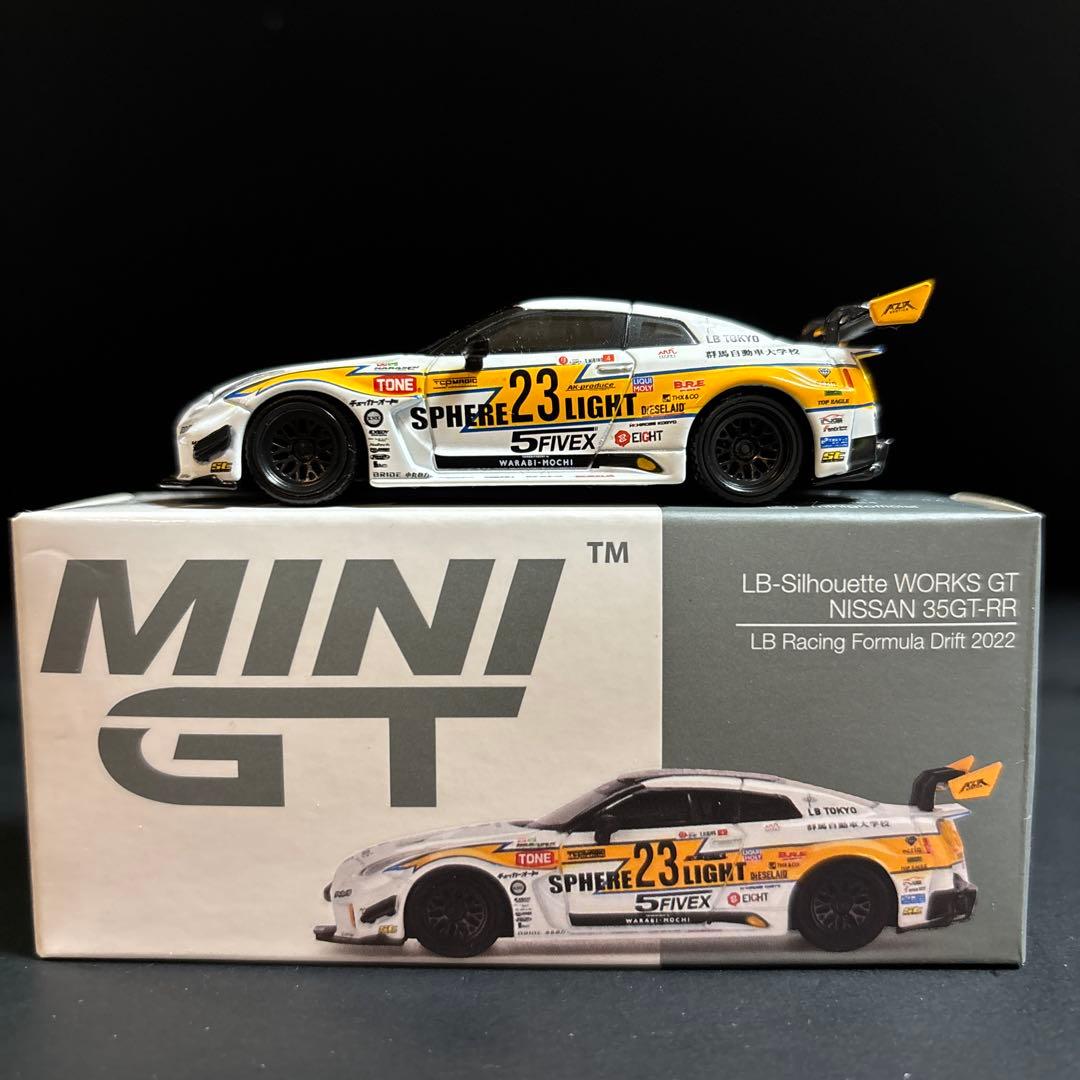 ミニカー MINIGT 164 LB- Silhuett Works GT 35GT-RR
