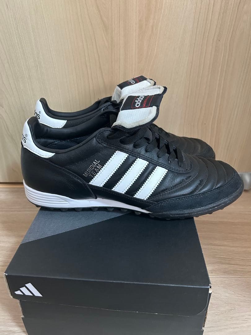 【週末限定値下げ】 adidas MUNDIAL TEAM 27cm
