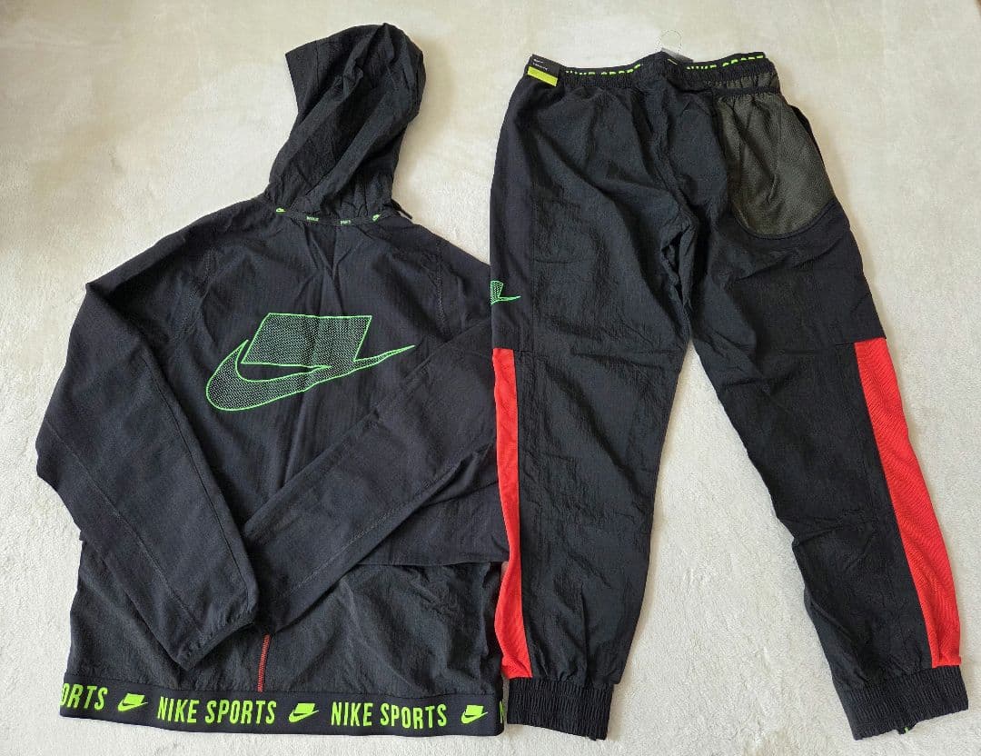 未使用・即購入可☆NIKEナイキ【 Lサイズ】セットアップ 上下セット ジャージ