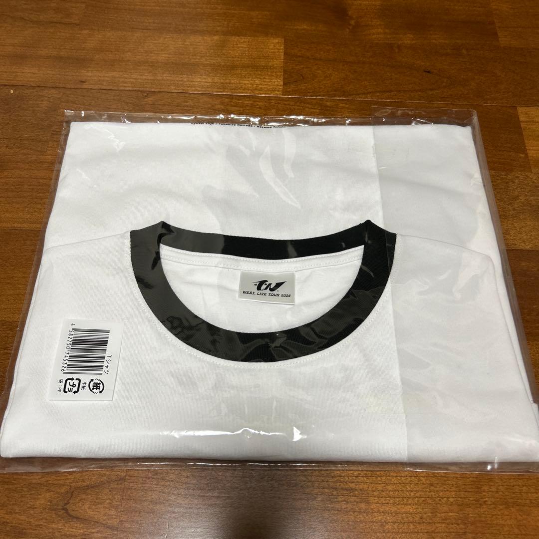 WEST. 2026ツアー　唯一無二　バックカープリントTシャツ 新品未開封