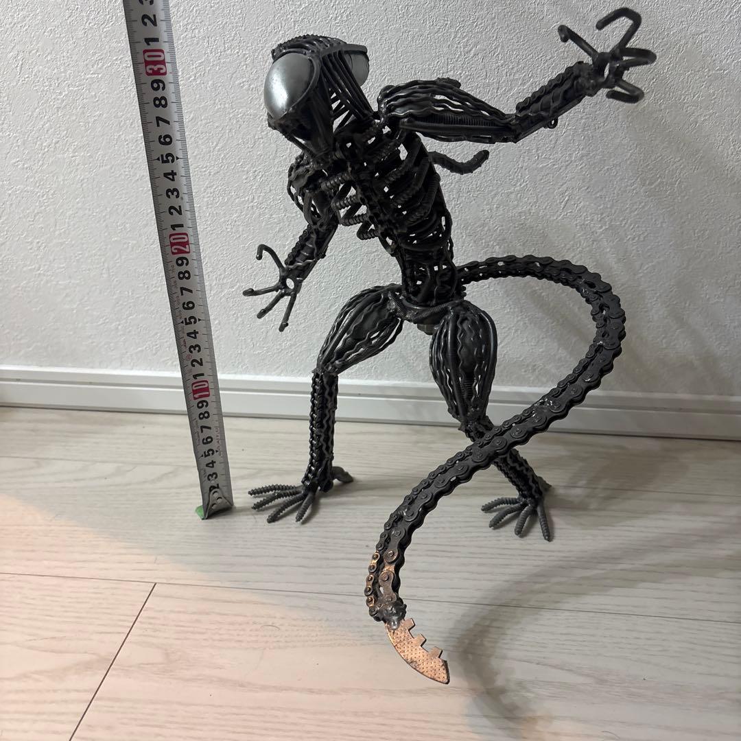 エイリアン　メタルフィギュア
