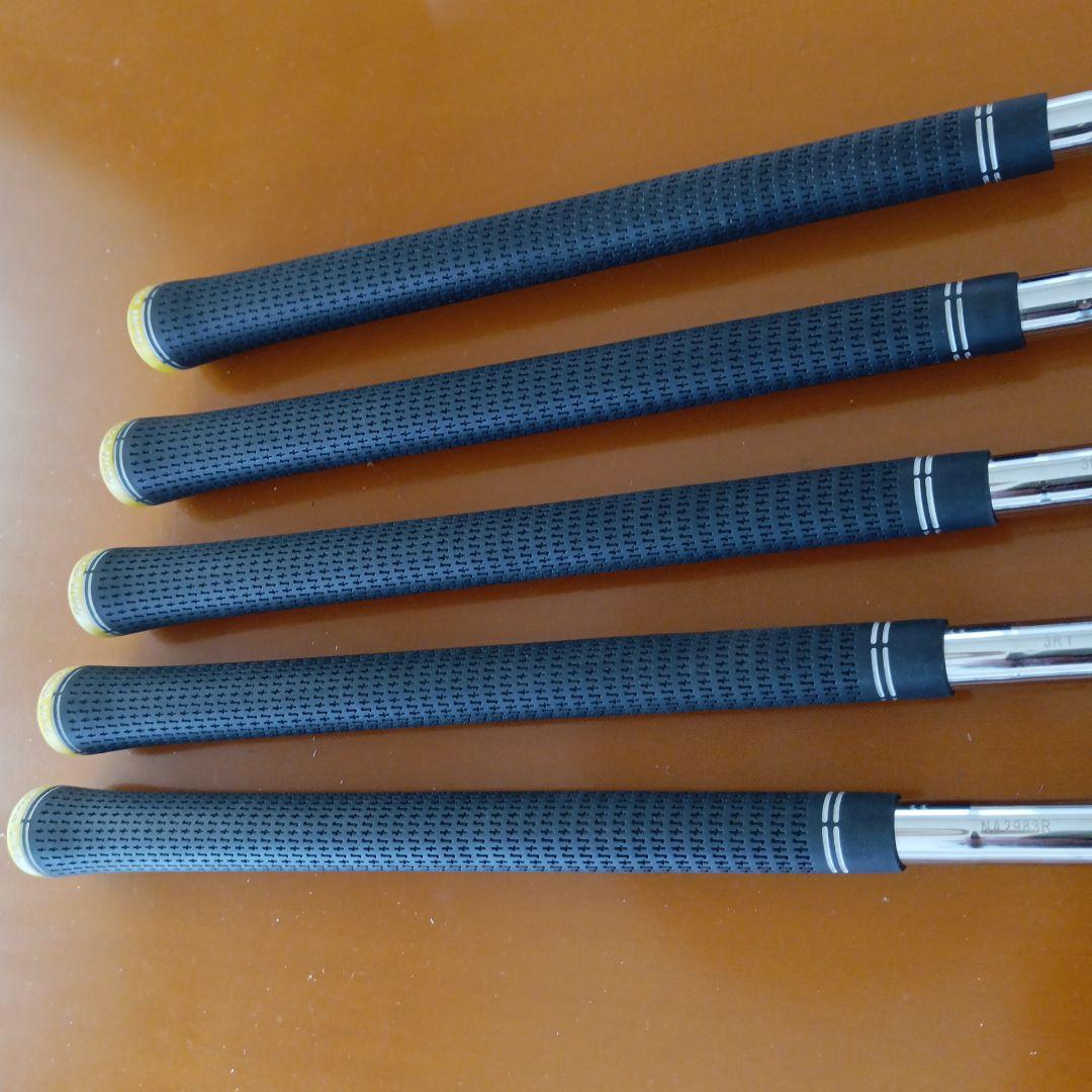 ブリヂストン　 JGR HYBRID FORGED HF1アイアン　5本セット