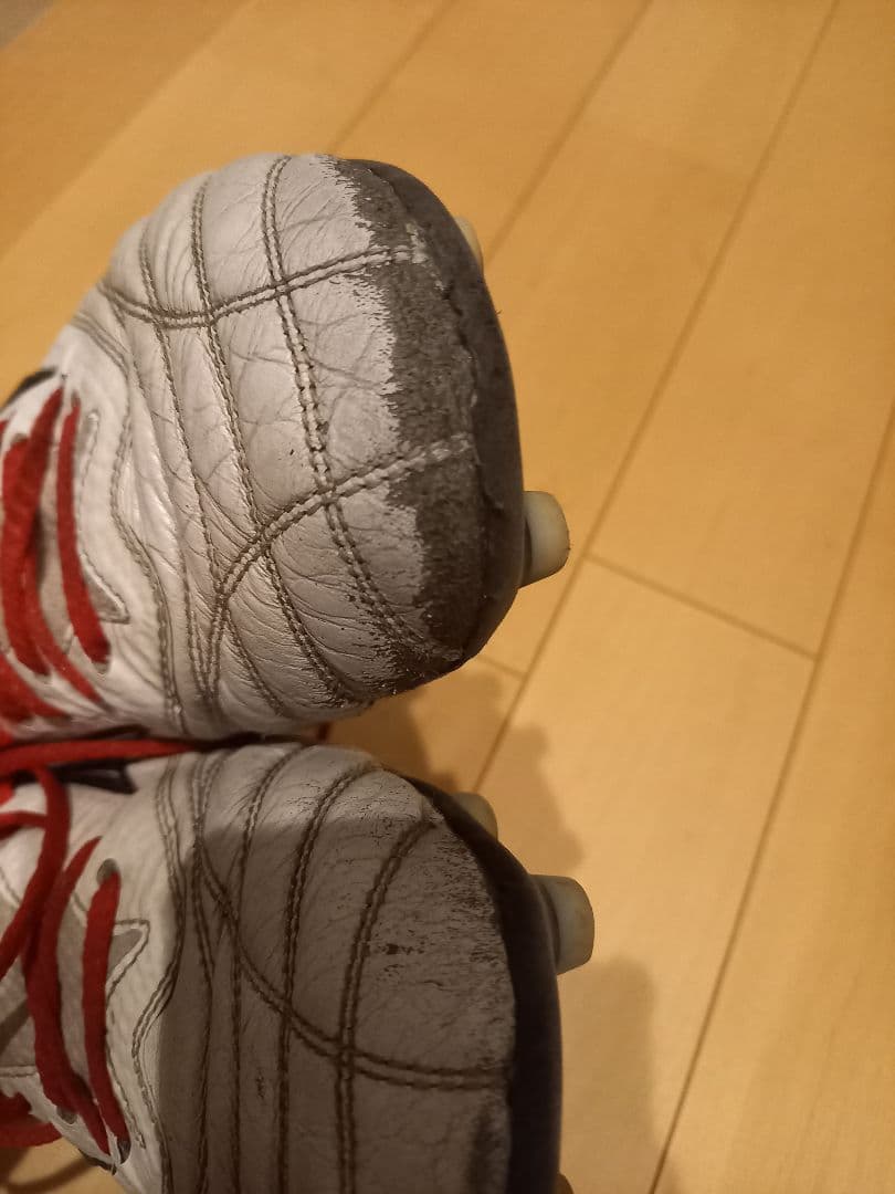 Mizuno Morelia β Neo 4 サッカーシューズ ホワイト/レッド