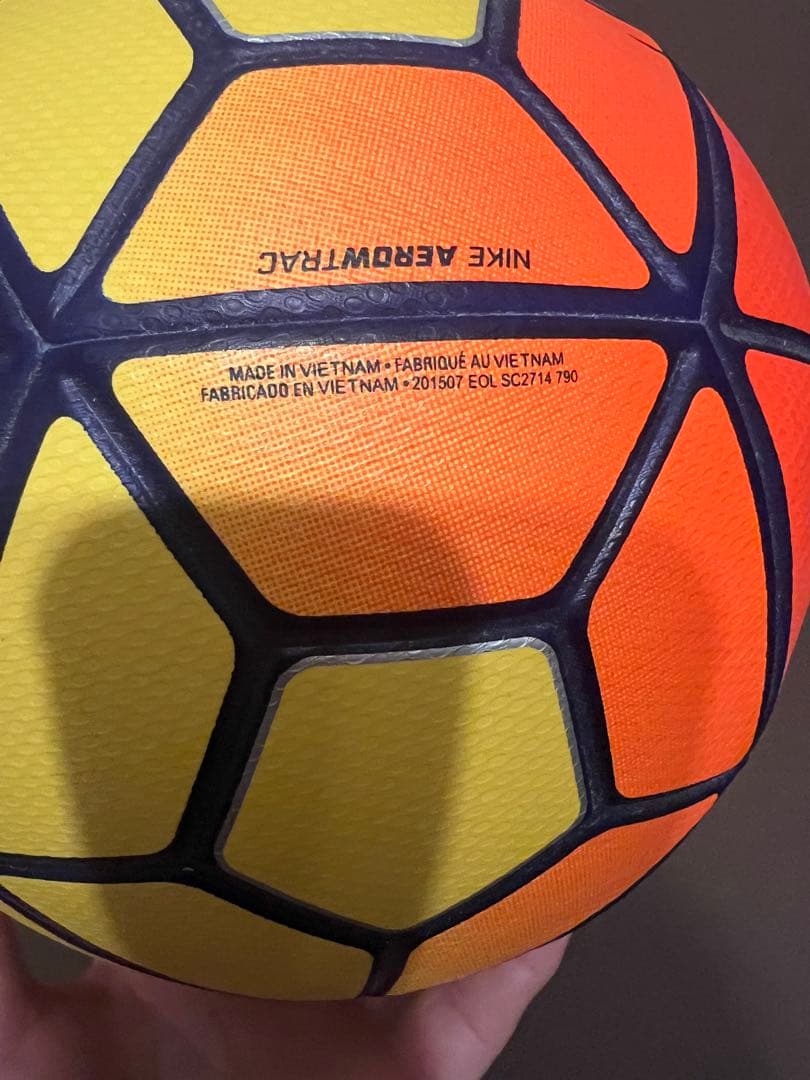 Nike Ordem ナイキサッカーボール 15/16 公式試合球