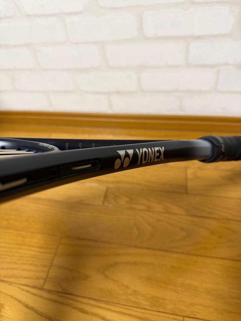 YONEX VOLTRAGE 8V テニスラケット 軟式用