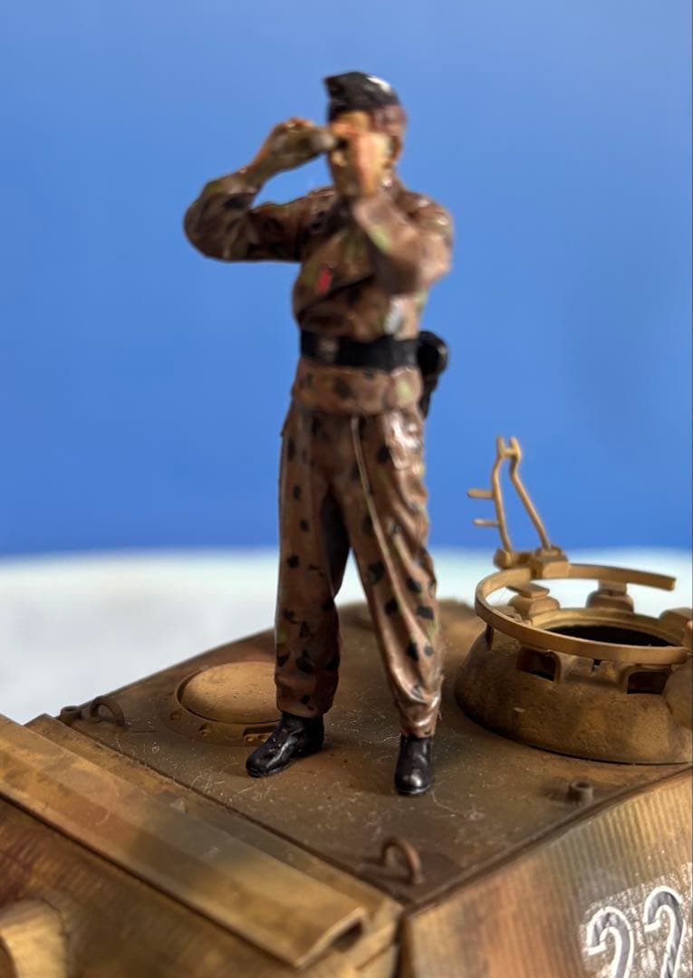 タミヤ 1/35 ドイツ軍パンサーG初期型（ツィメッリットコーティング）完成品