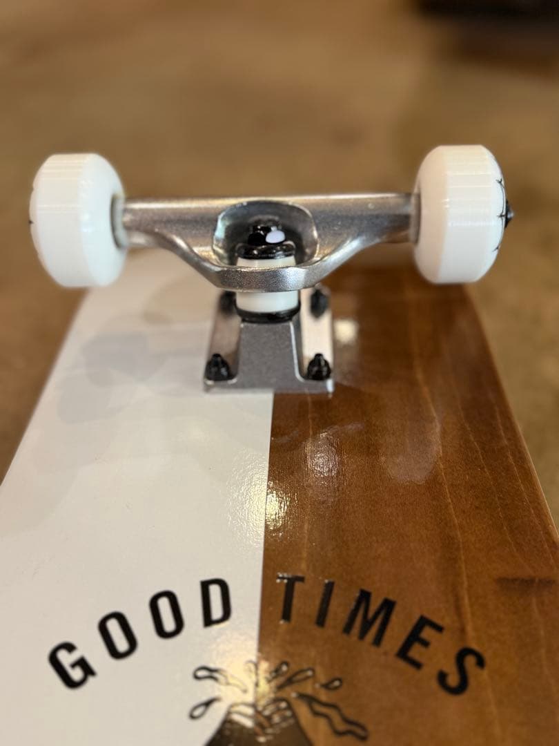 スケボーコンプリート LURKING CLASS GOOD TIMES 7.75