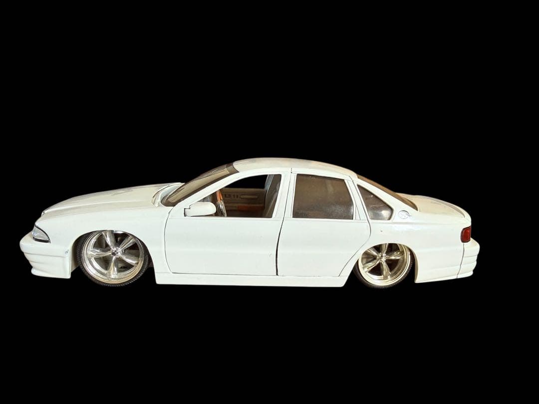Jada1996 シボレー インパラSS 1/24★IMPALA ローライダー